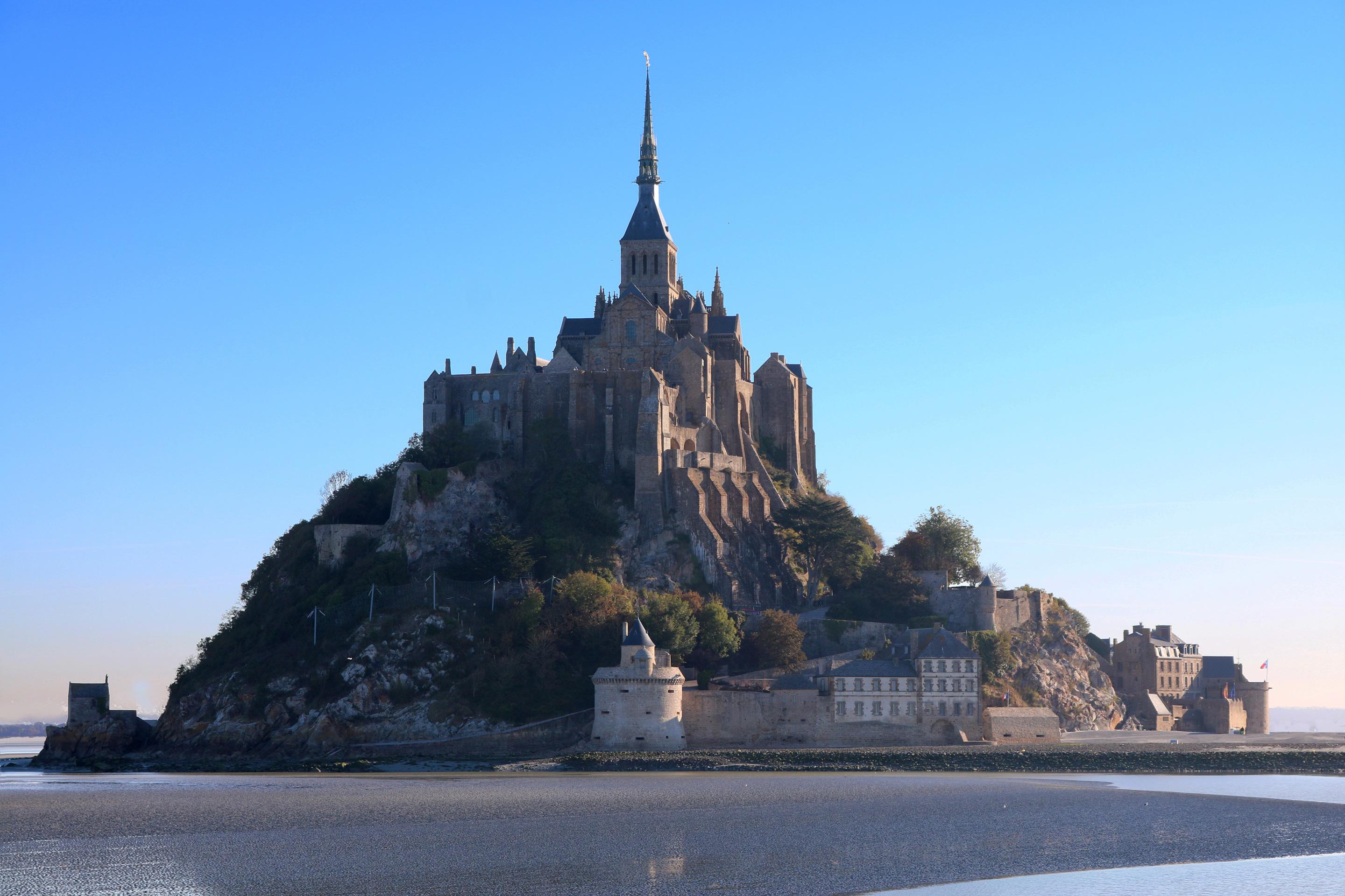 Отель Le Mouton Blanc Mont-Saint-Michel Экстерьер фото